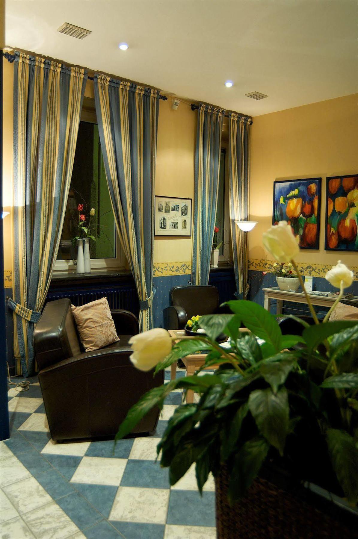 Hotel Trabener Hof Екстер'єр фото